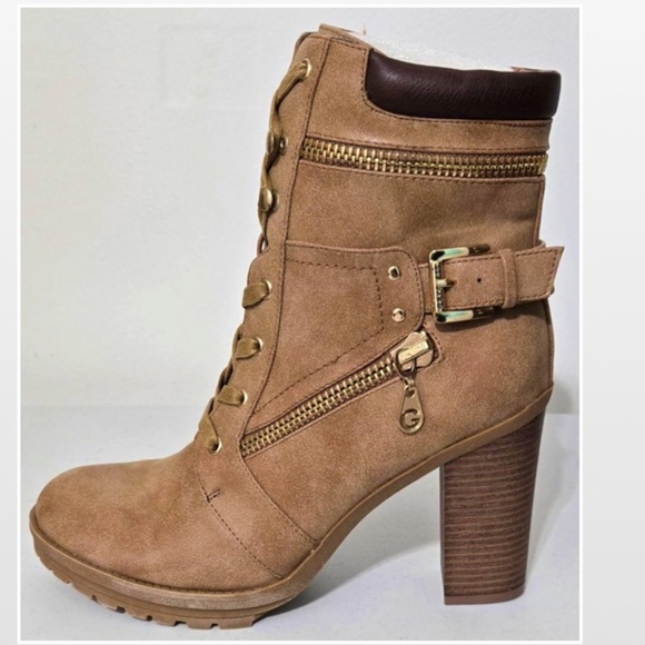 New G Guess Boots Womens Size 10 Heels Lace Up Combat Tan Gold Zipper Accent NWT - Picture 3 of 15